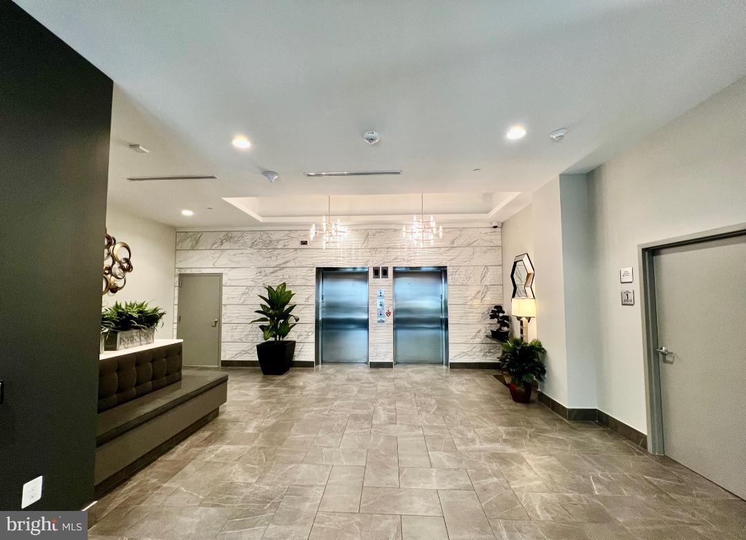 COURTHOUSE - Residential Lease