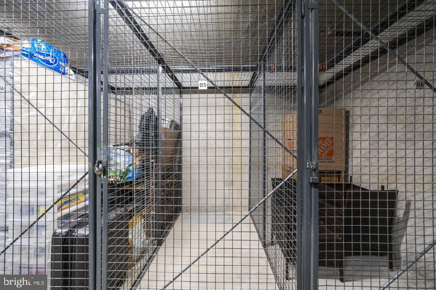 COURTHOUSE - Residential Lease