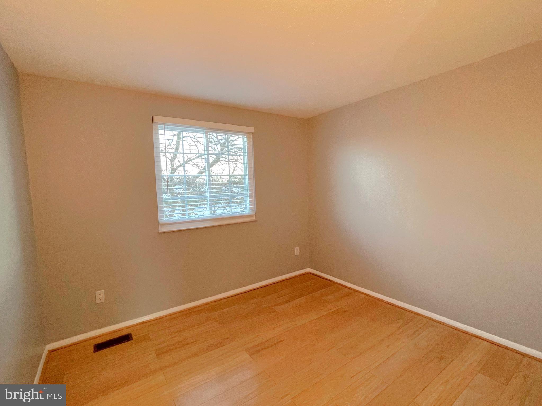 BANNERWOOD - Residential Lease