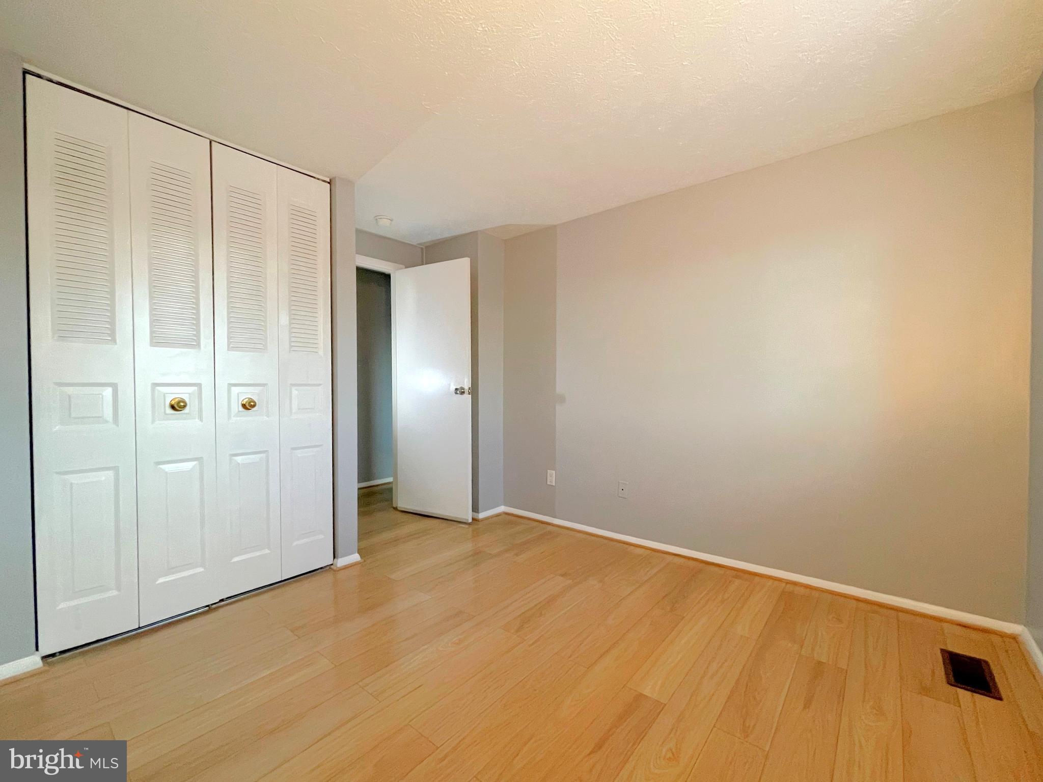 BANNERWOOD - Residential Lease