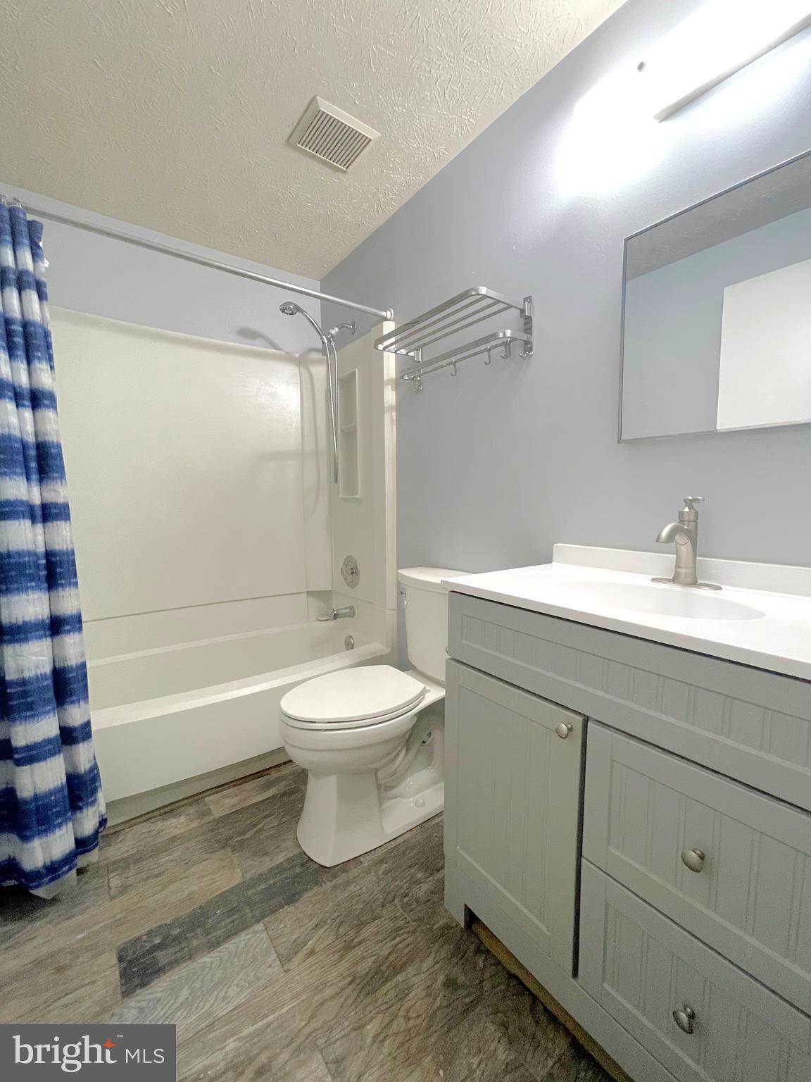 BANNERWOOD - Residential Lease