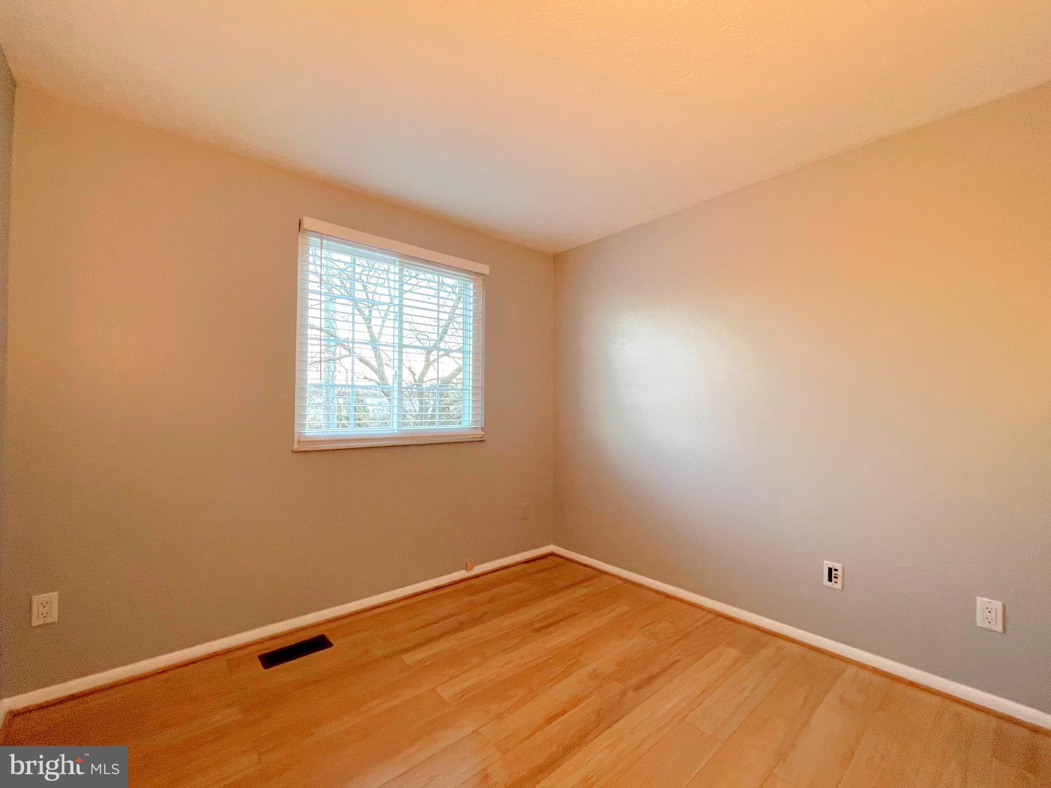 BANNERWOOD - Residential Lease