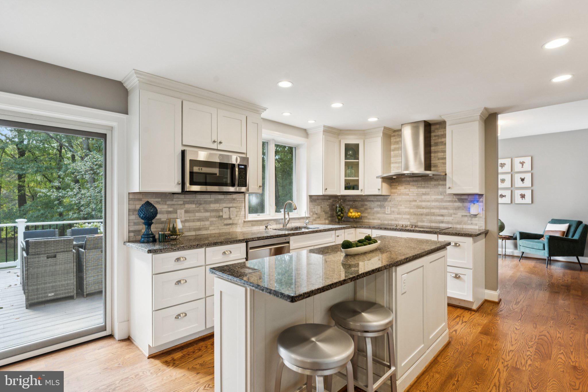 DARNESTOWN OUTSIDE - Residential