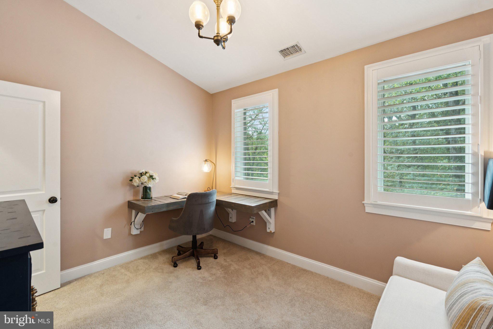 DARNESTOWN OUTSIDE - Residential