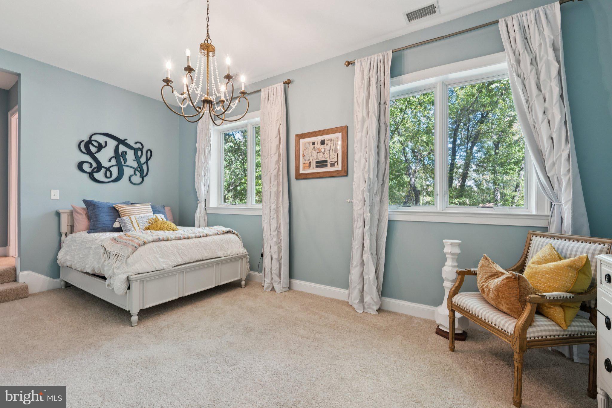 DARNESTOWN OUTSIDE - Residential