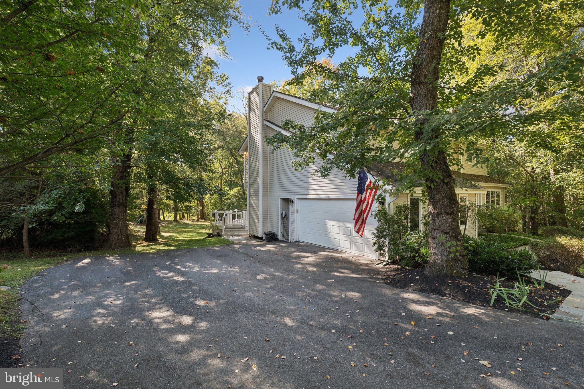 DARNESTOWN OUTSIDE - Residential