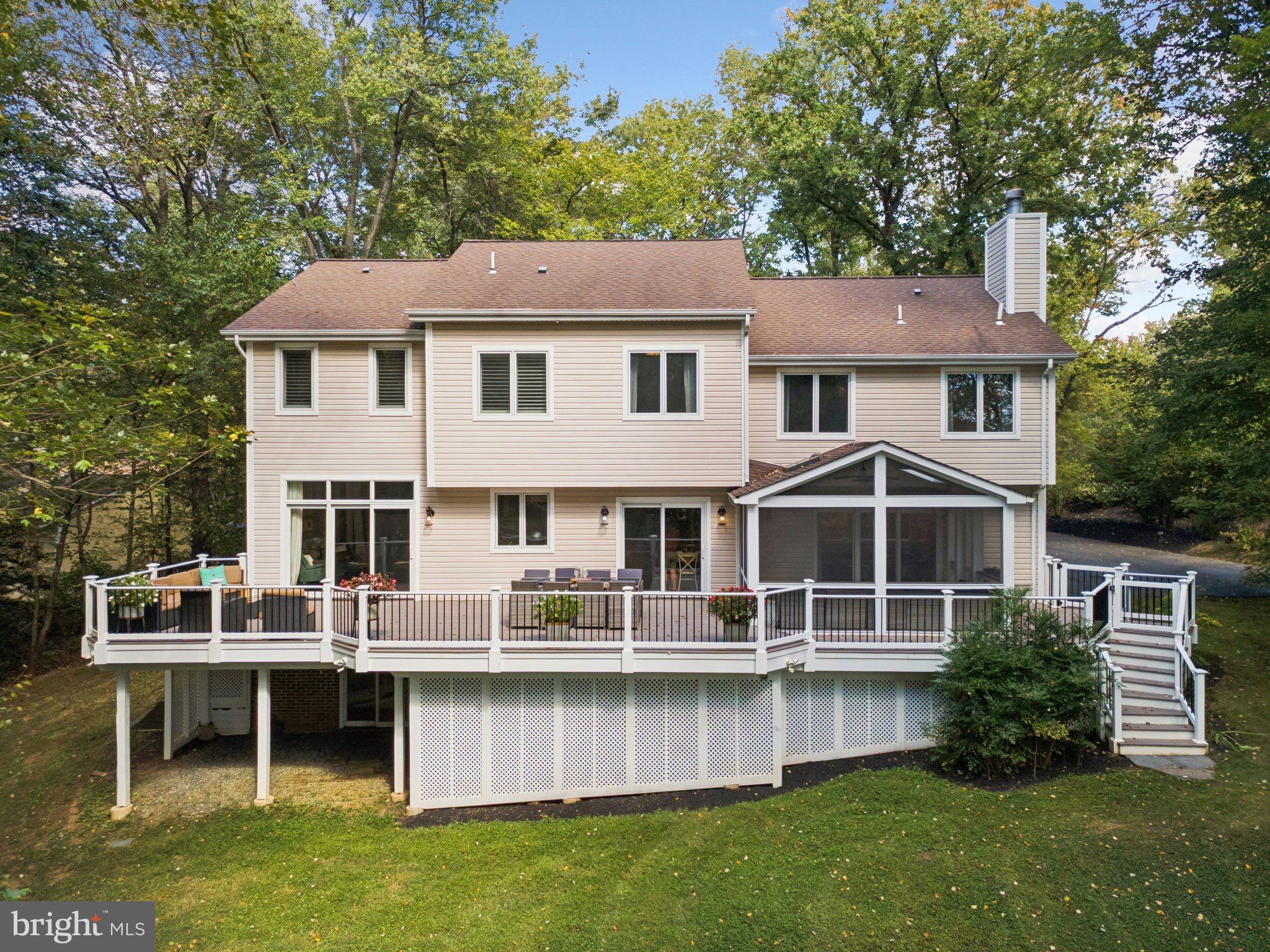 DARNESTOWN OUTSIDE - Residential