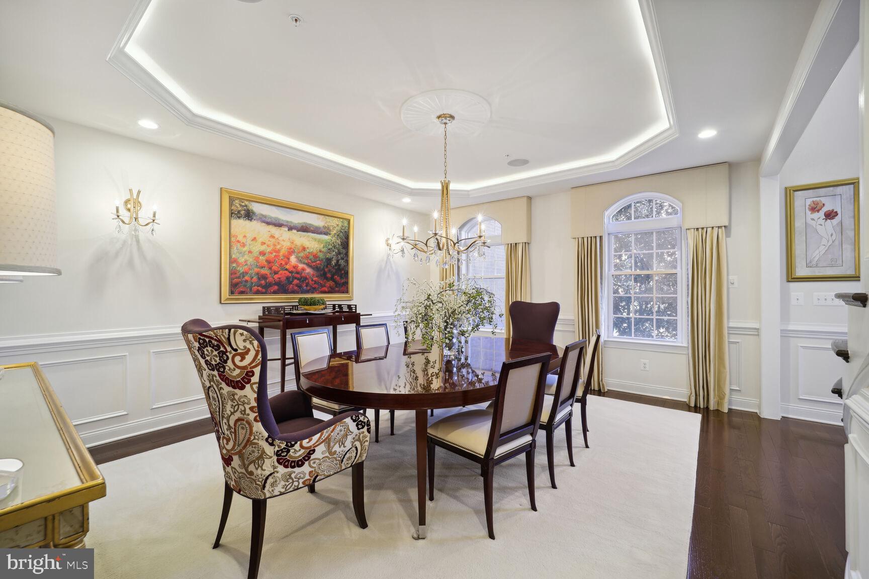 OAK CREEK CLUB - Residential