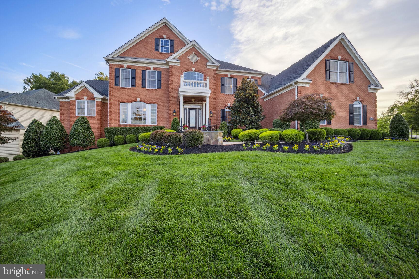 OAK CREEK CLUB - Residential