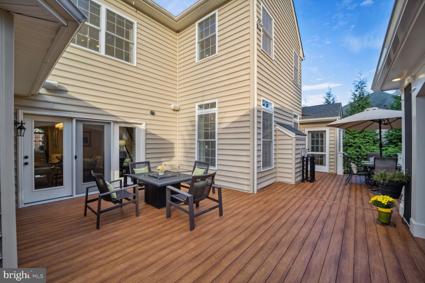 OAK CREEK CLUB - Residential