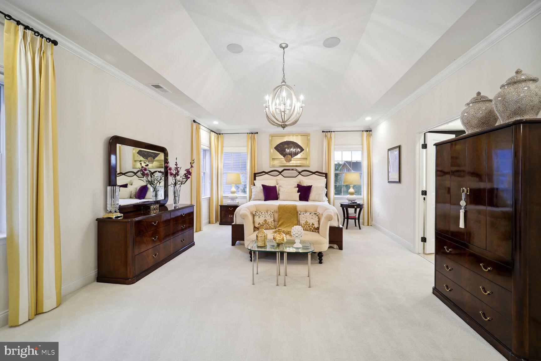 OAK CREEK CLUB - Residential