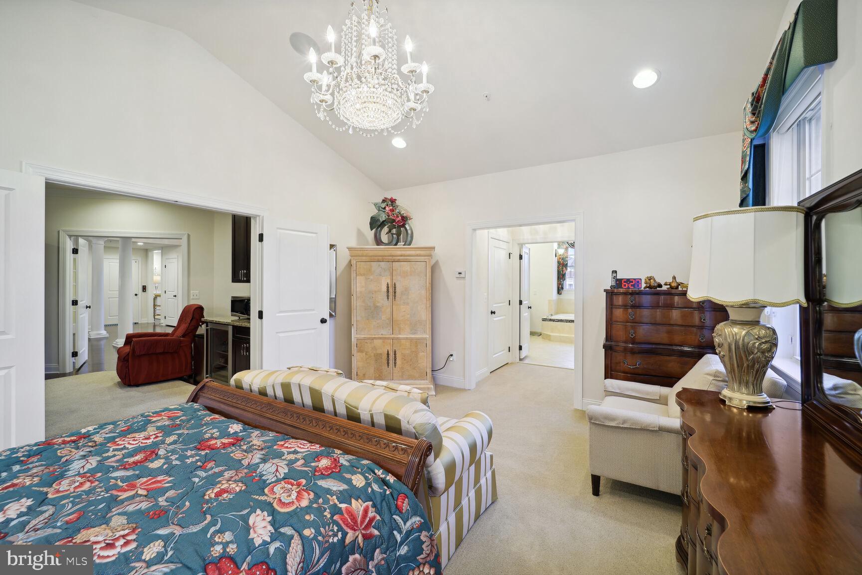 OAK CREEK CLUB - Residential