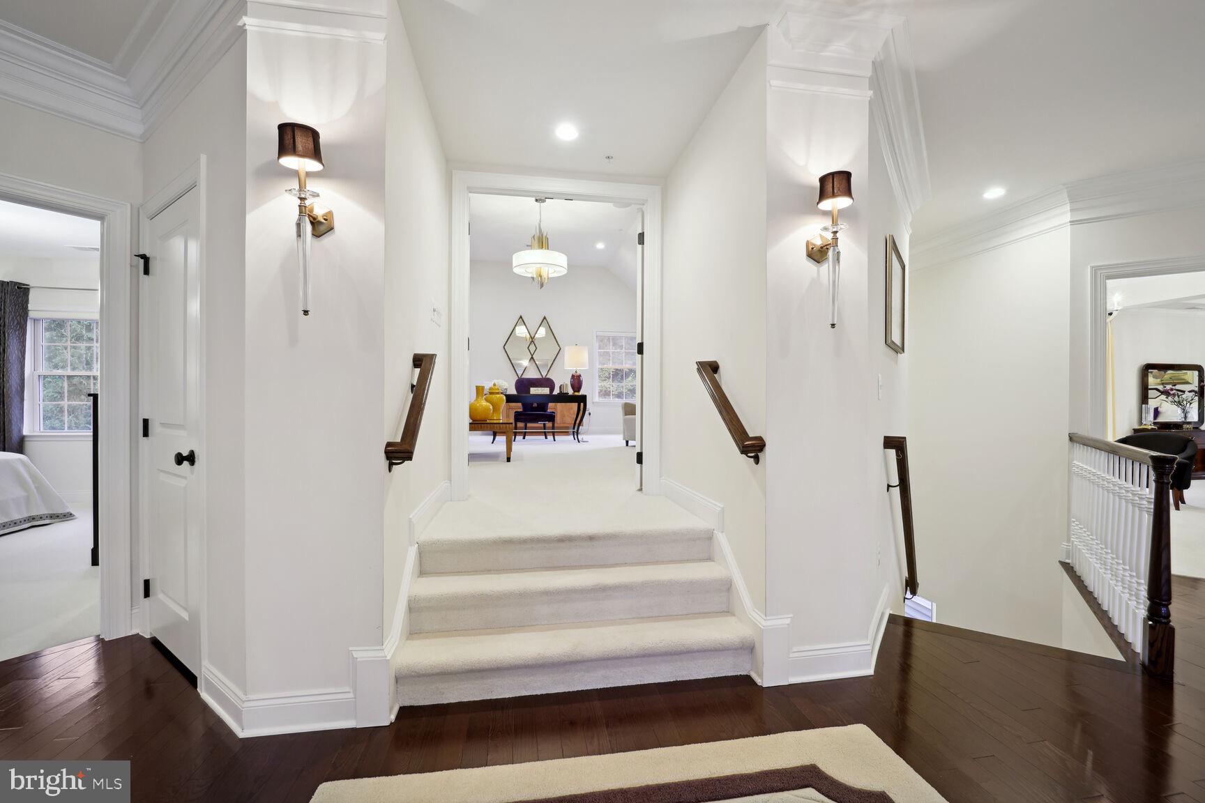 OAK CREEK CLUB - Residential