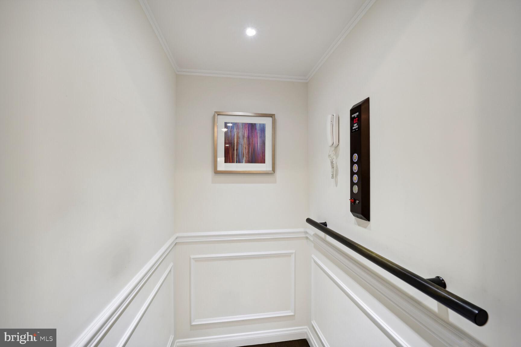 OAK CREEK CLUB - Residential