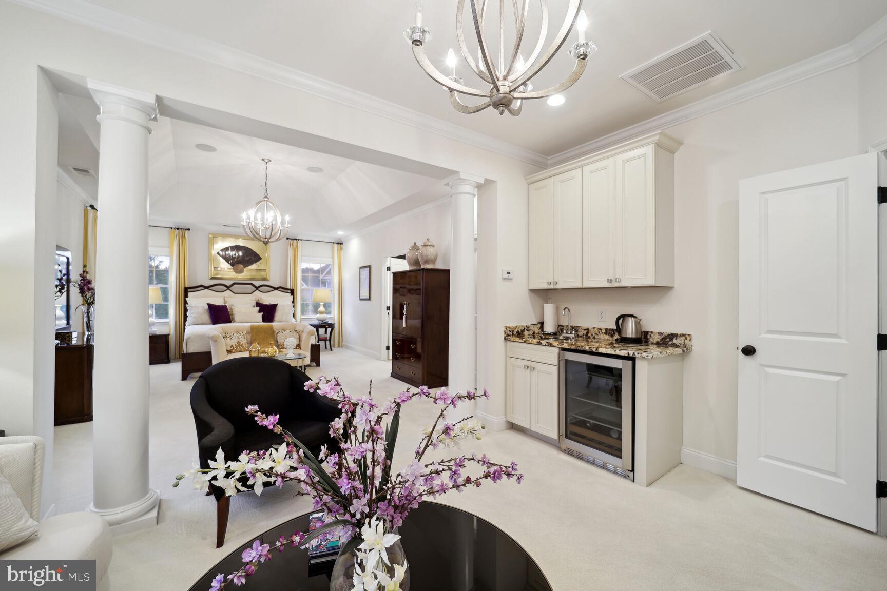 OAK CREEK CLUB - Residential