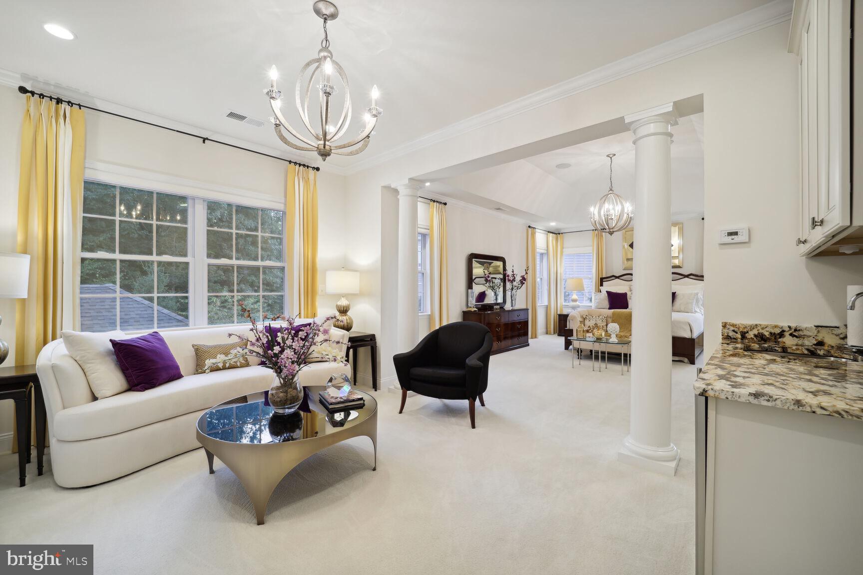 OAK CREEK CLUB - Residential