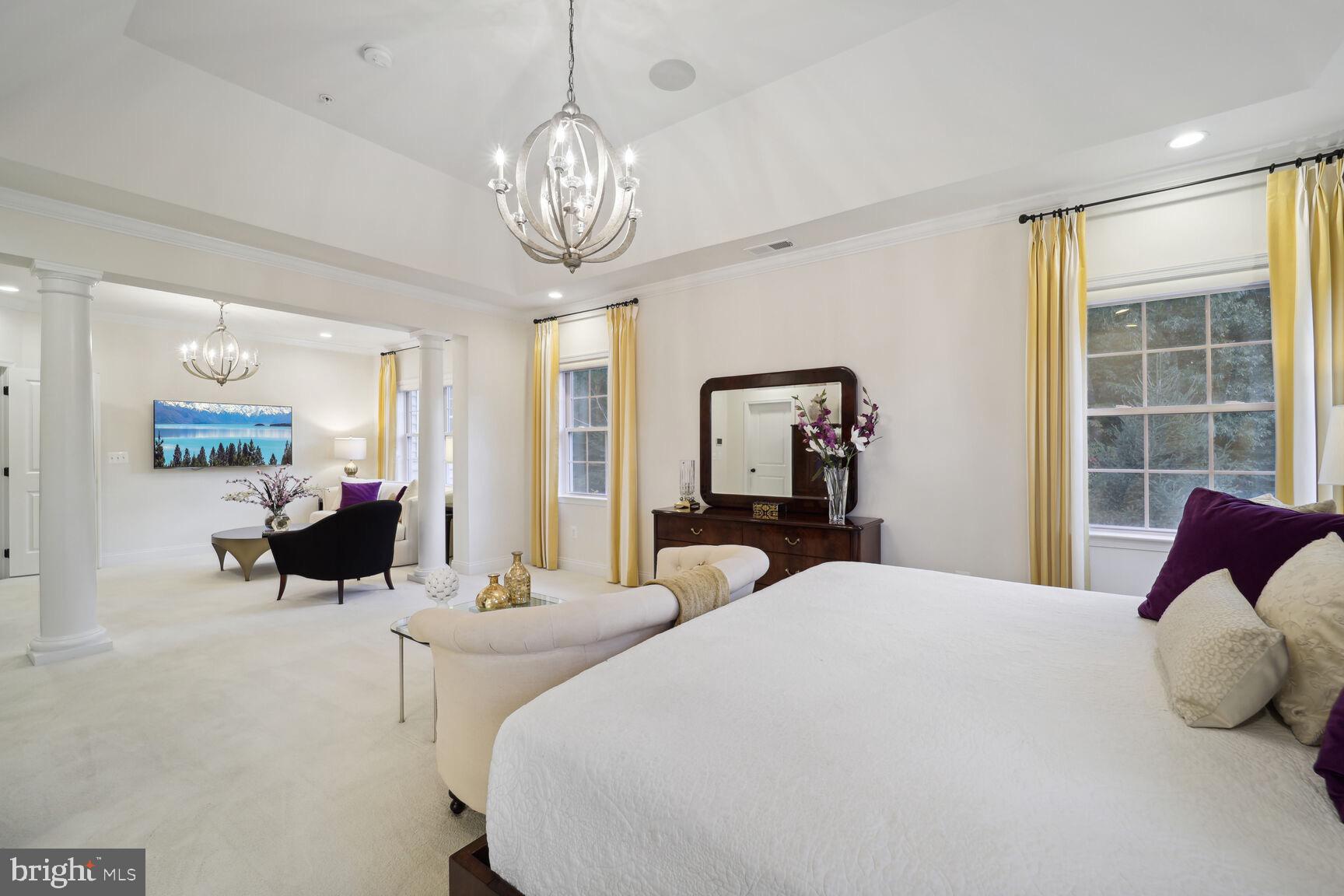 OAK CREEK CLUB - Residential