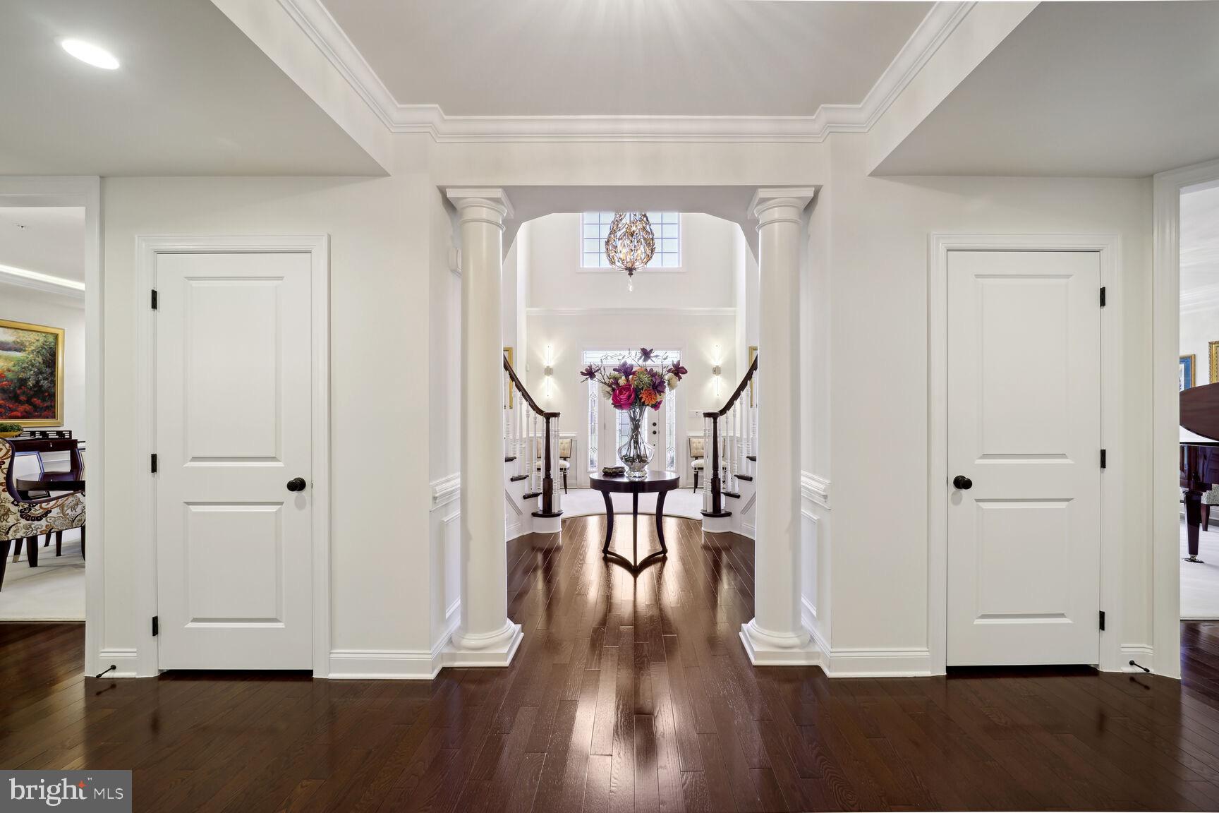 OAK CREEK CLUB - Residential