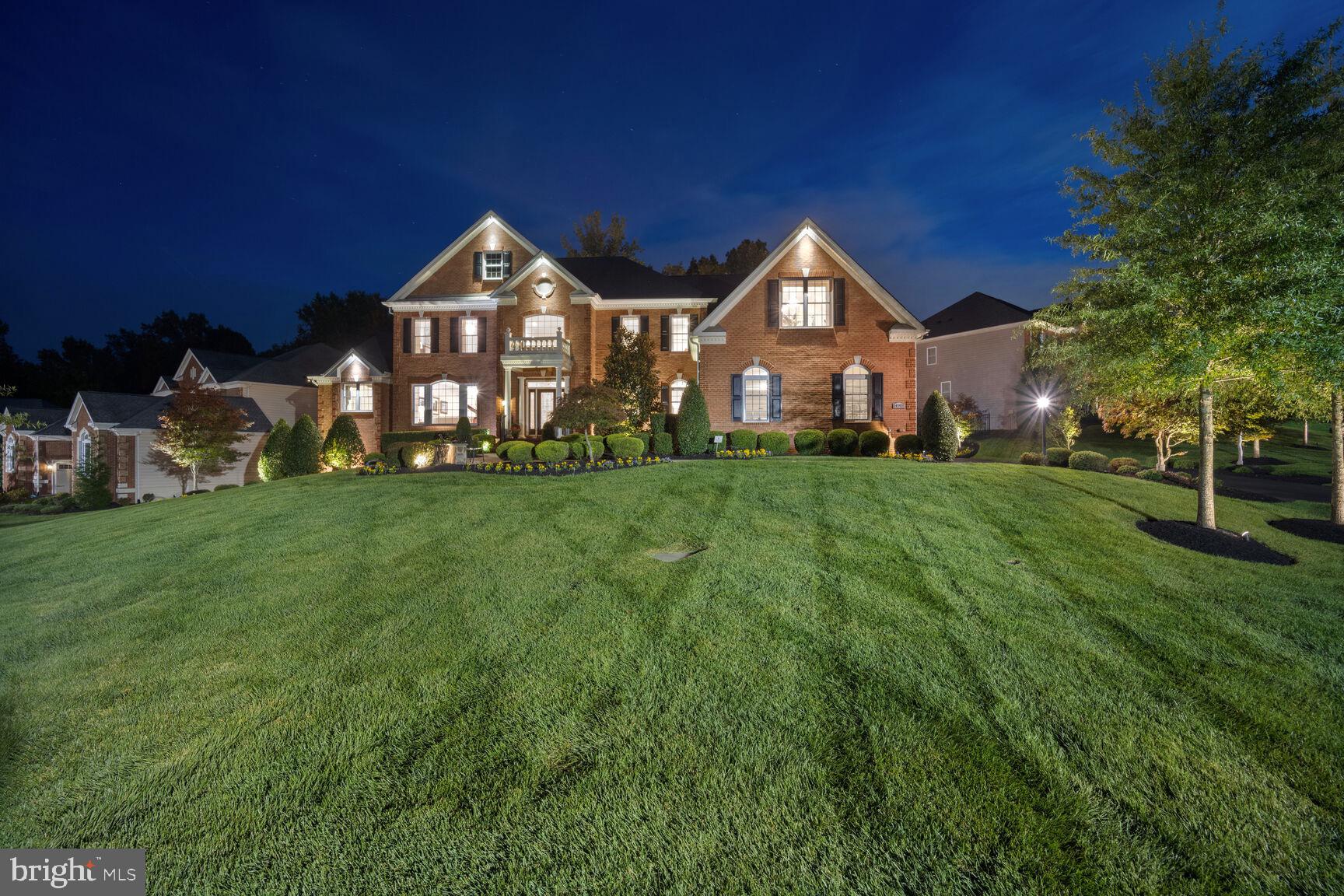 OAK CREEK CLUB - Residential