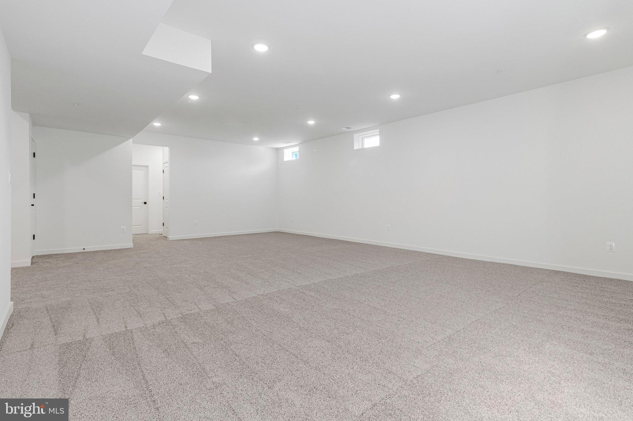 WORTHINGTON GROVE - Residential