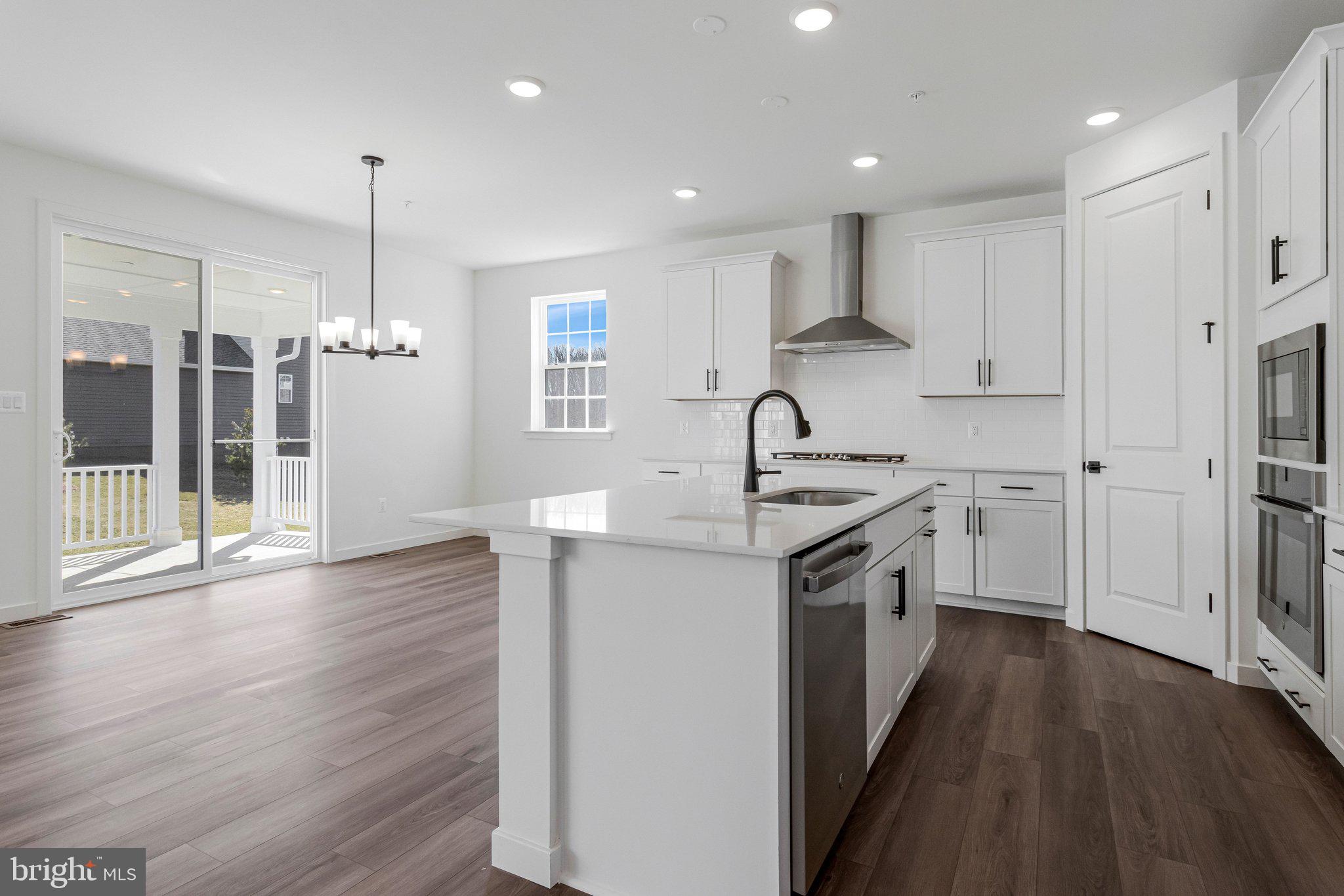 WORTHINGTON GROVE - Residential