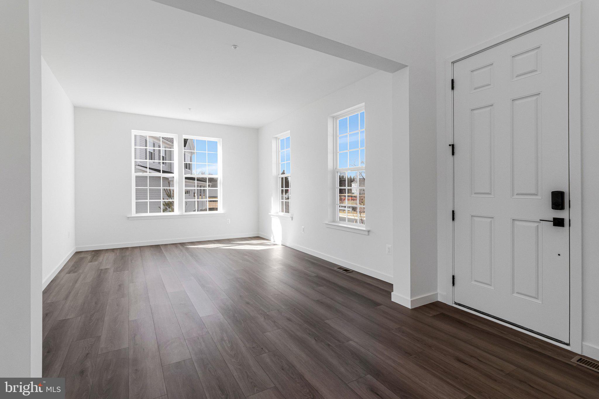 WORTHINGTON GROVE - Residential