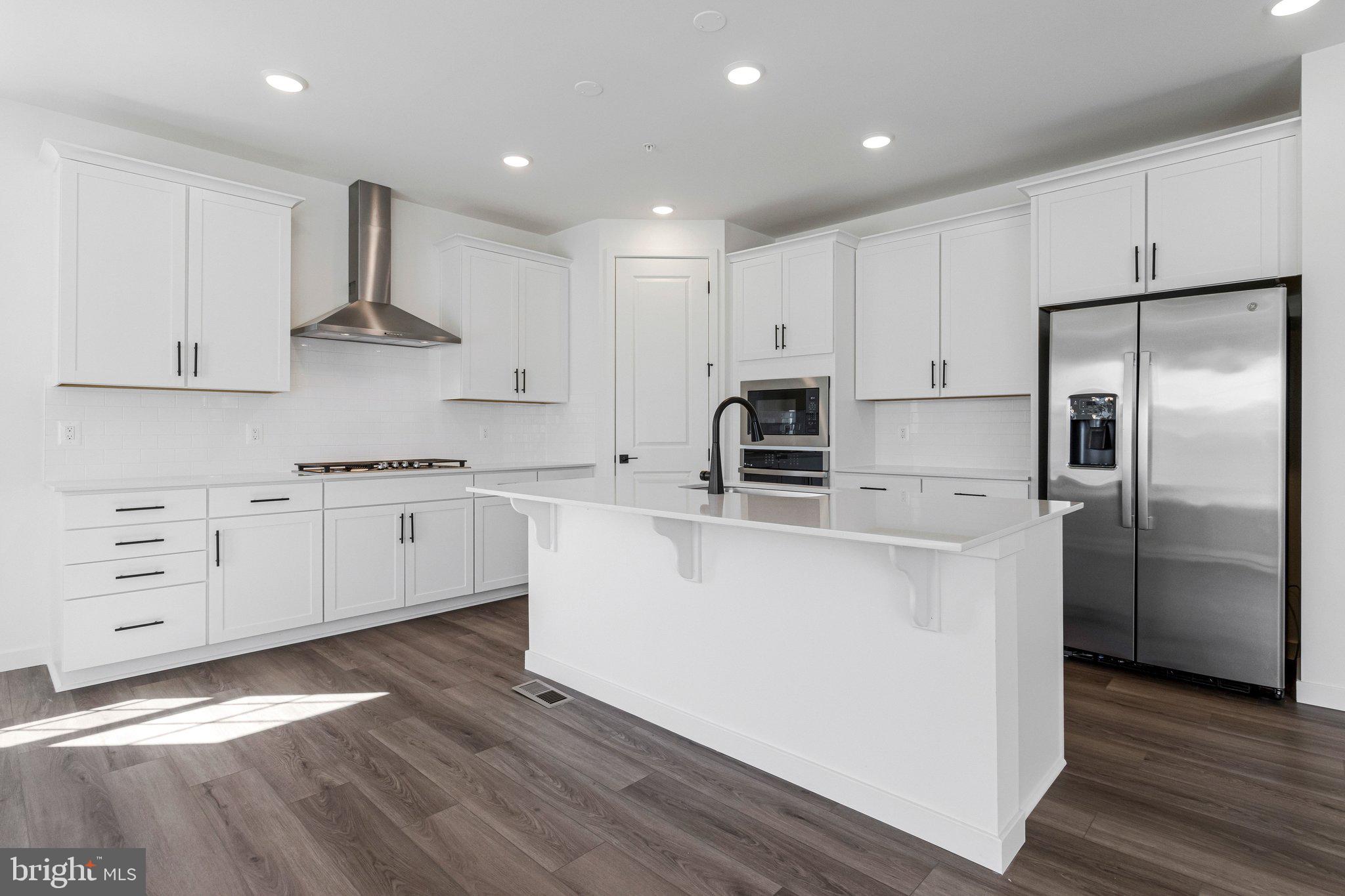 WORTHINGTON GROVE - Residential