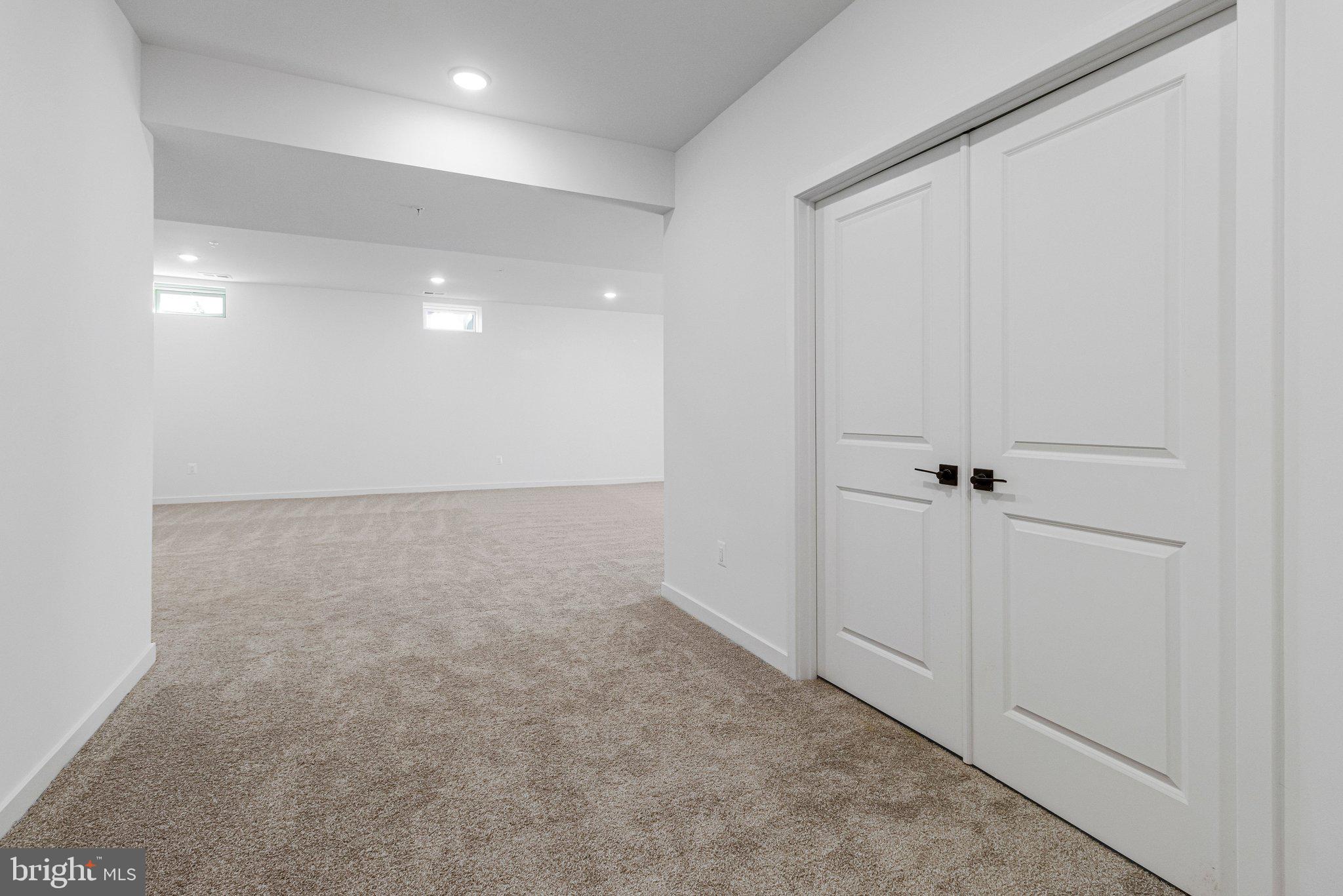 WORTHINGTON GROVE - Residential