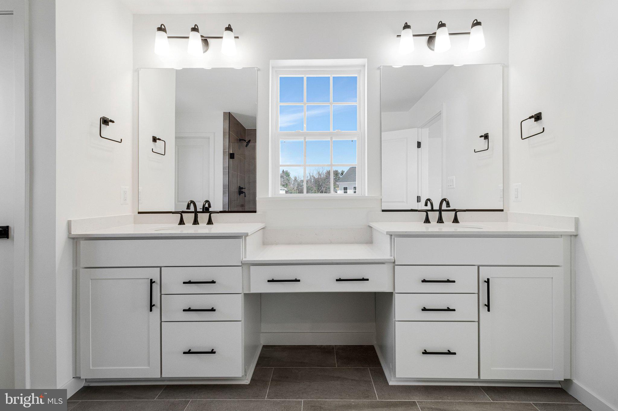 WORTHINGTON GROVE - Residential