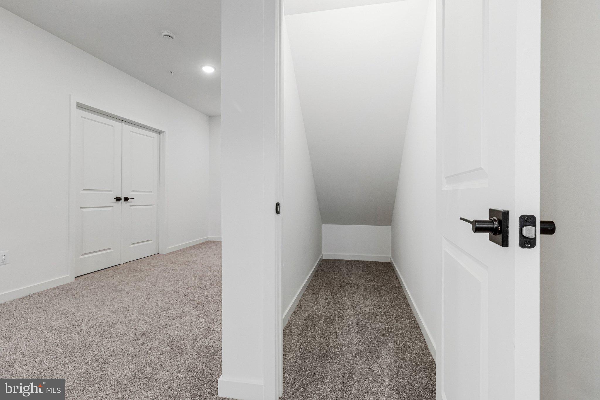 WORTHINGTON GROVE - Residential