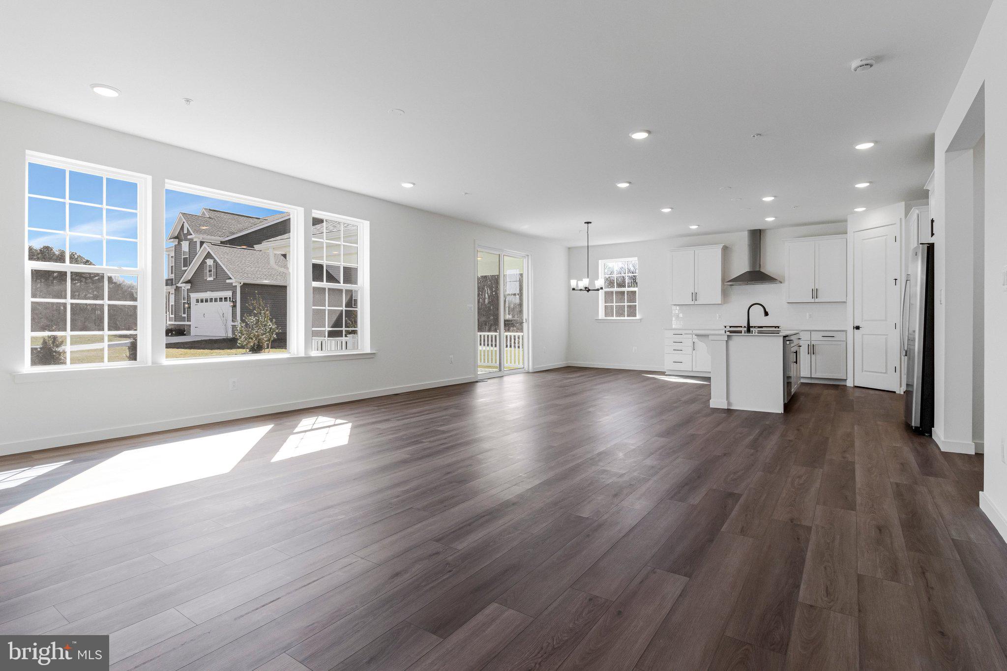 WORTHINGTON GROVE - Residential