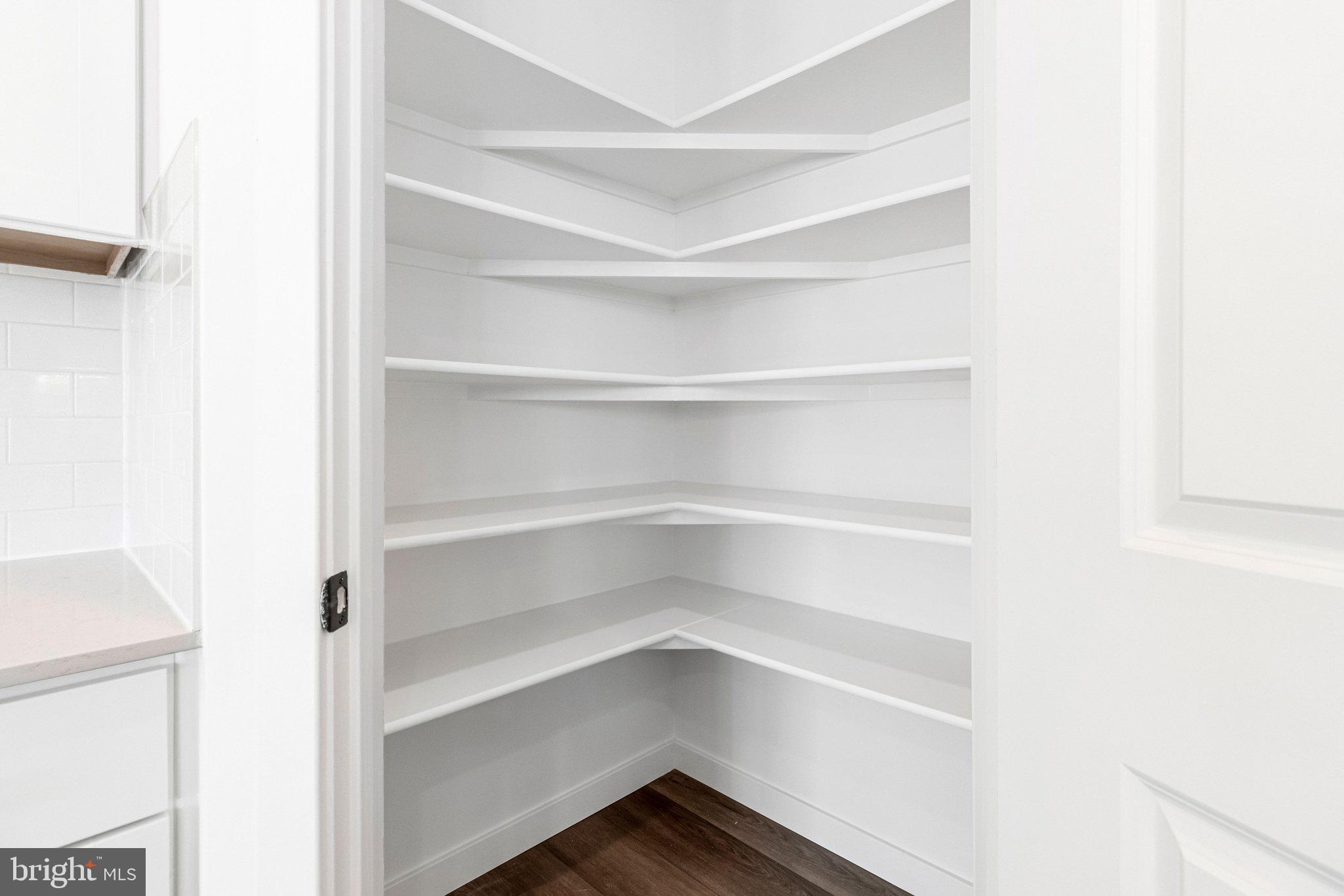 WORTHINGTON GROVE - Residential