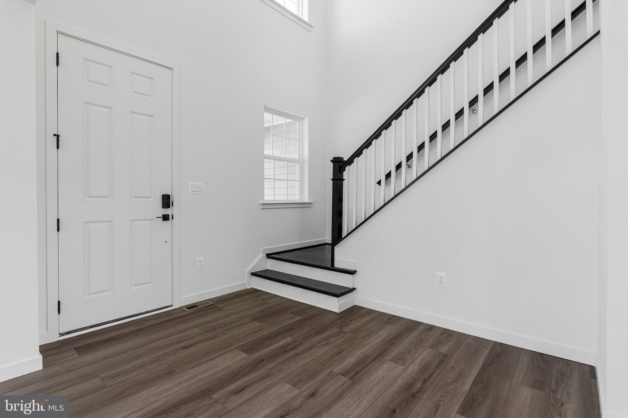 WORTHINGTON GROVE - Residential