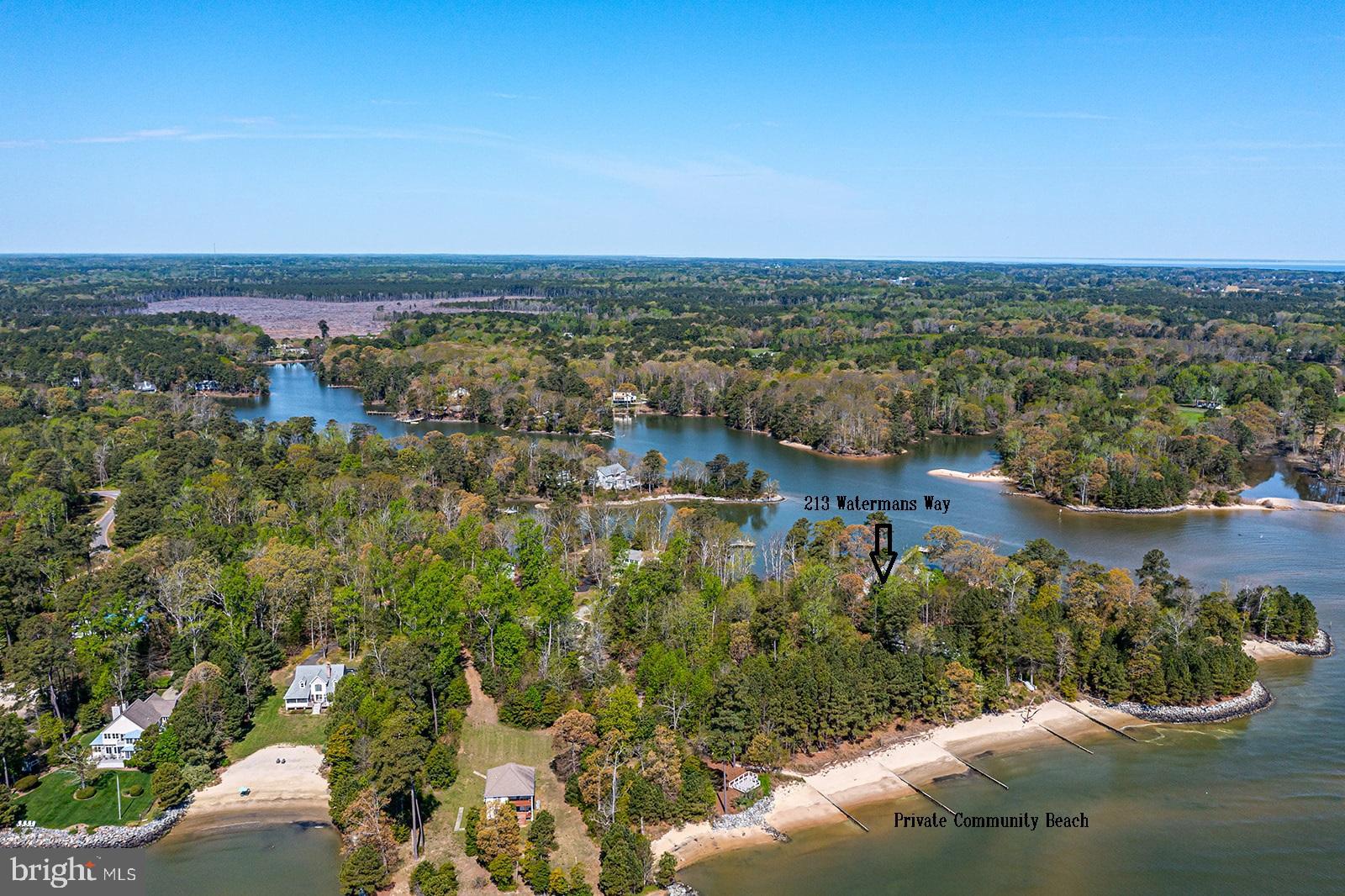 TWIN HARBORS - Residential