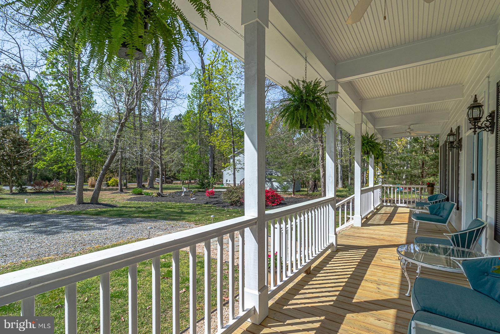 TWIN HARBORS - Residential