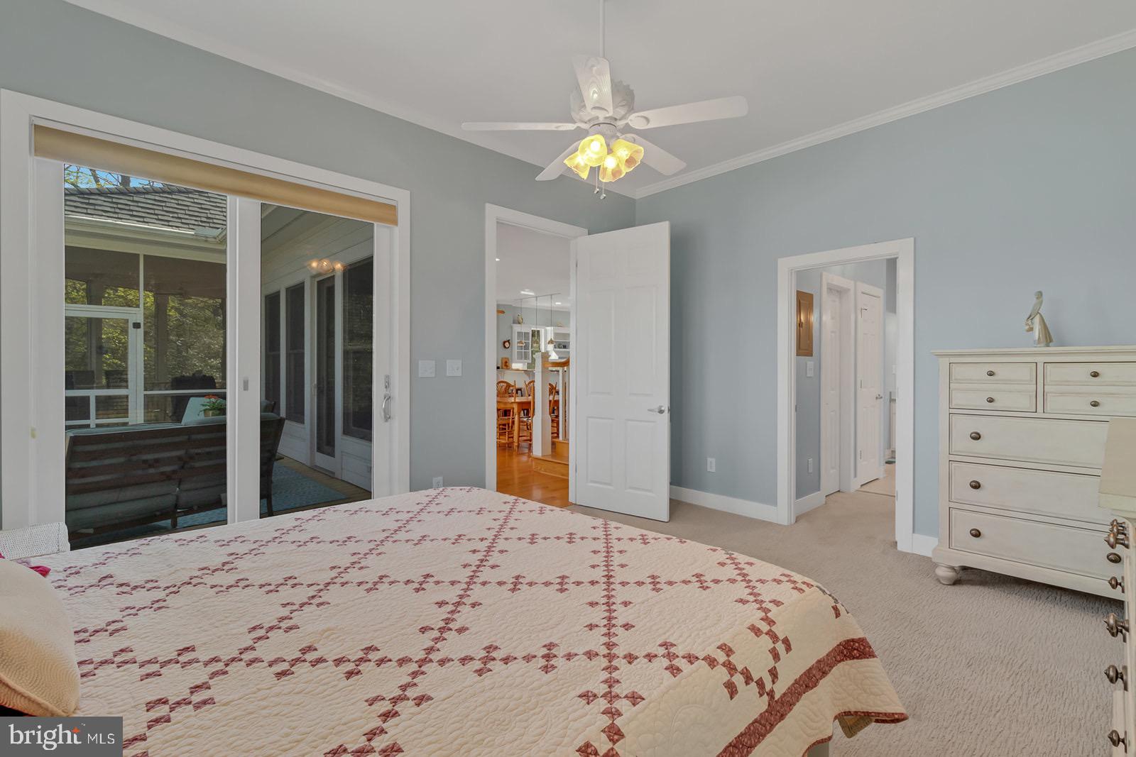 TWIN HARBORS - Residential