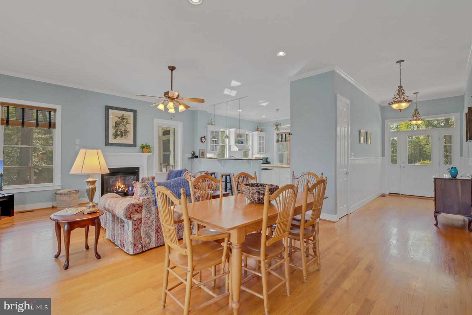 TWIN HARBORS - Residential