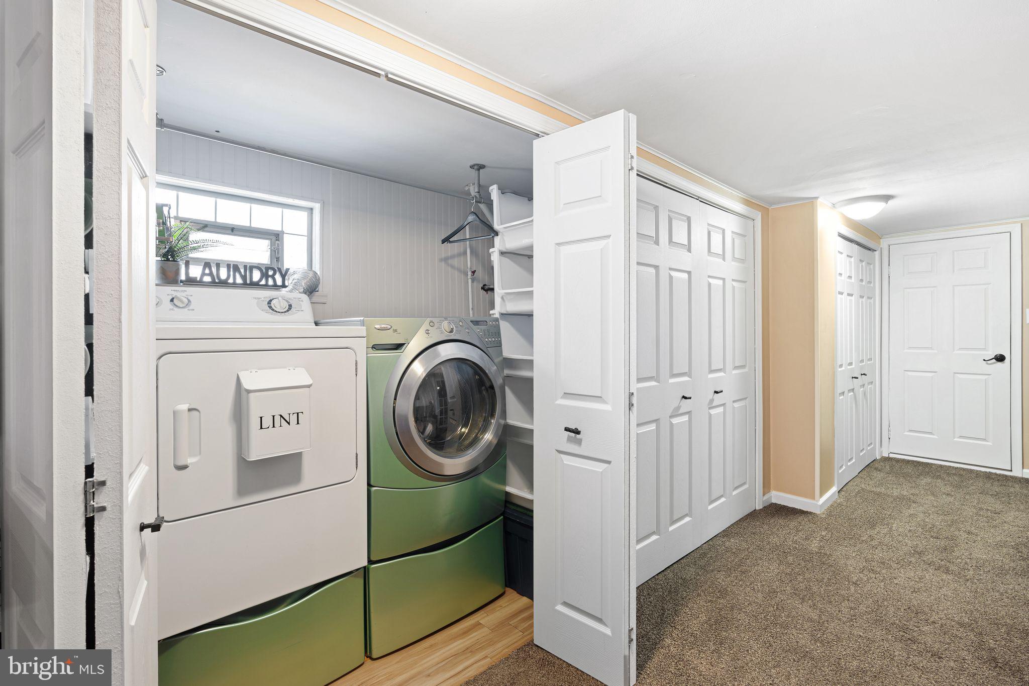 BUSTLETON - Residential