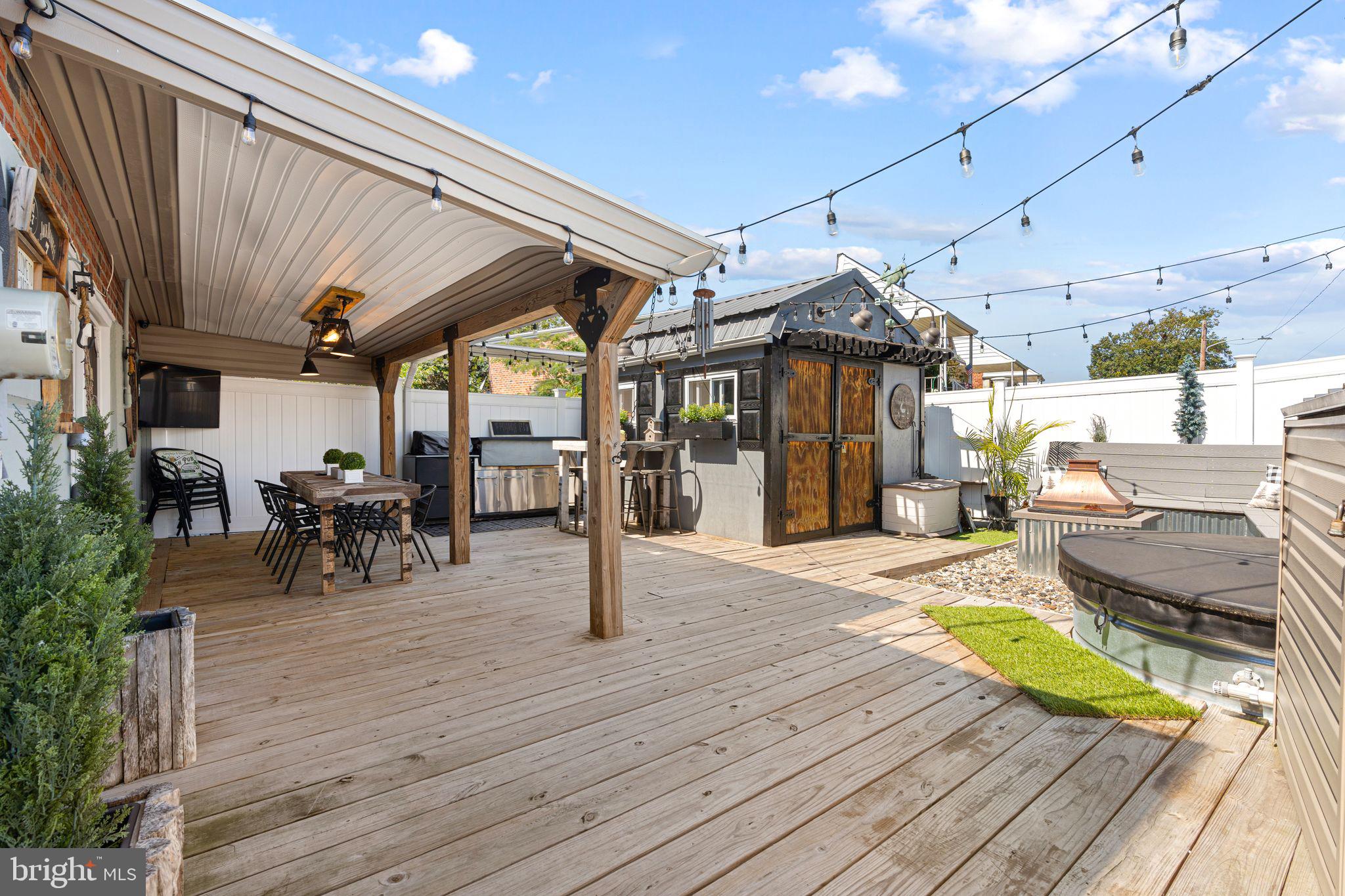 BUSTLETON - Residential