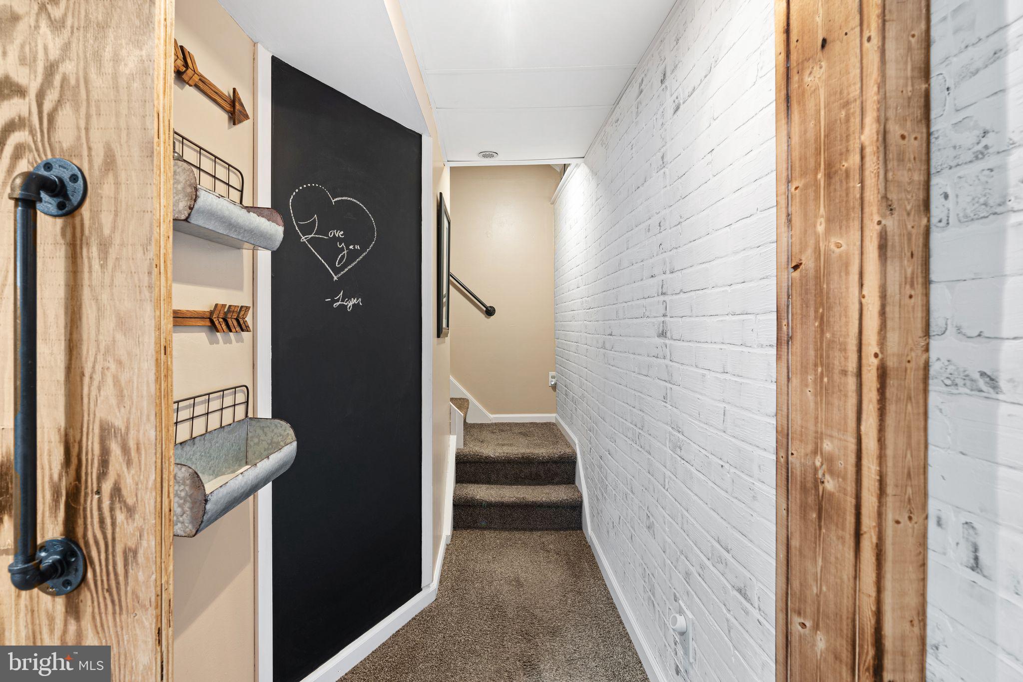 BUSTLETON - Residential