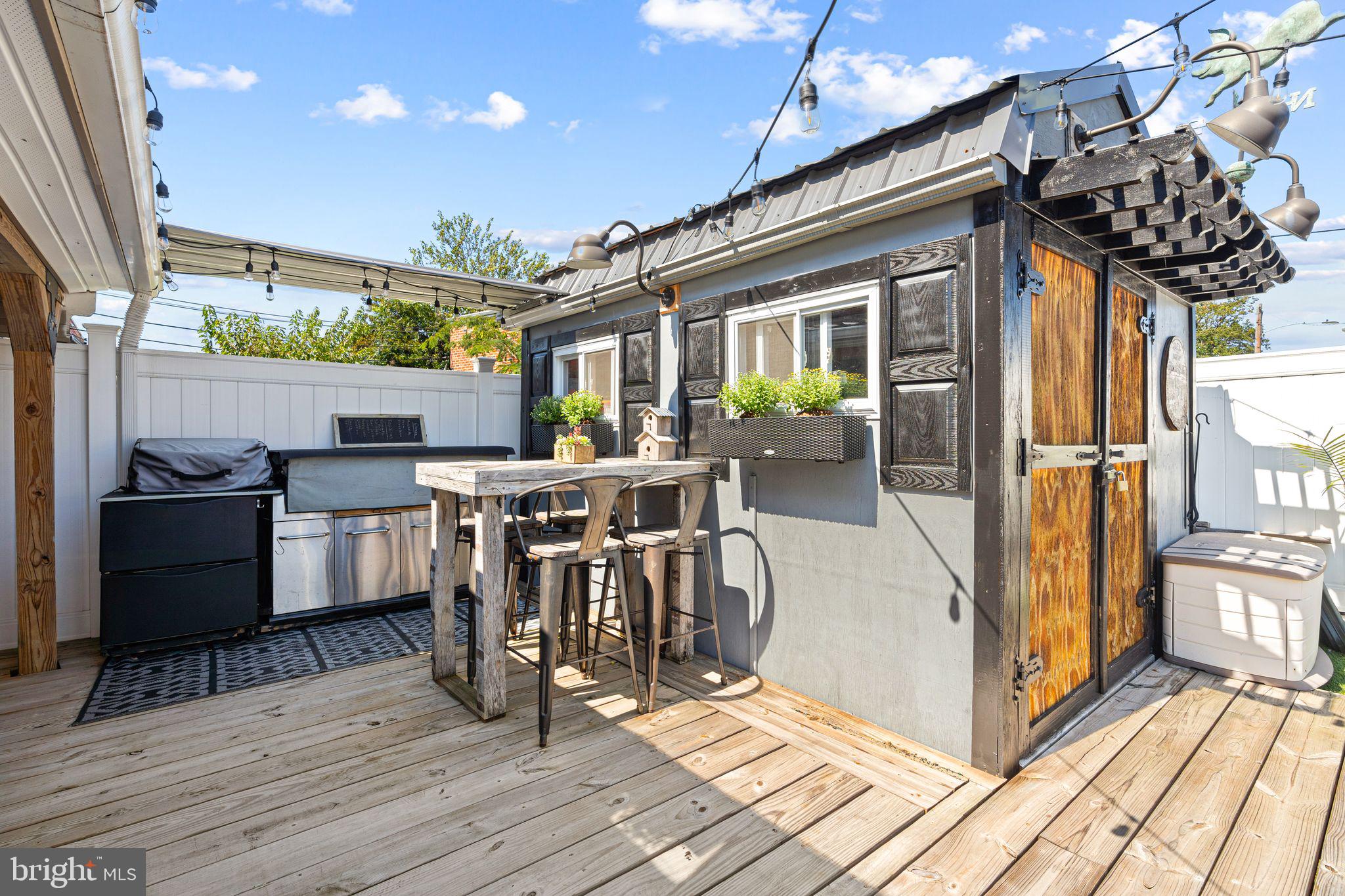 BUSTLETON - Residential