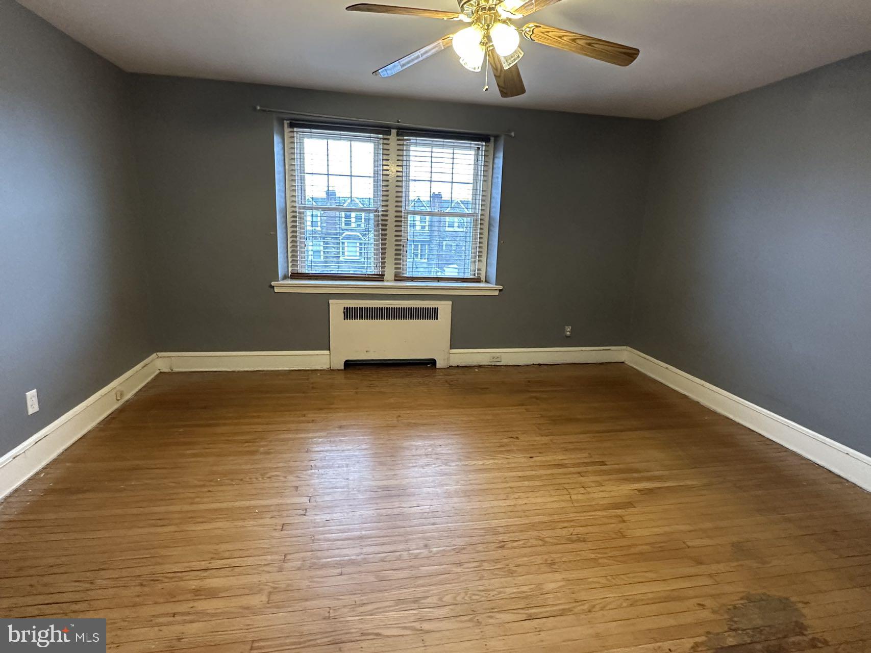 PHILADELPHIA (NORTHEAST) - Residential