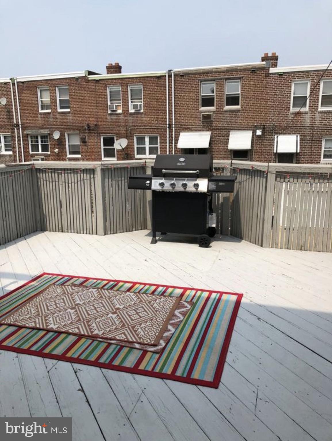 PHILADELPHIA (NORTHEAST) - Residential