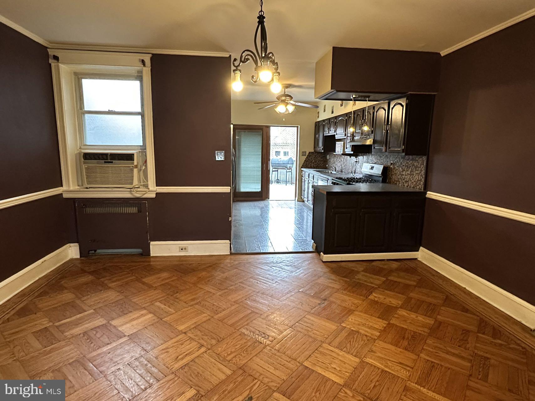 PHILADELPHIA (NORTHEAST) - Residential