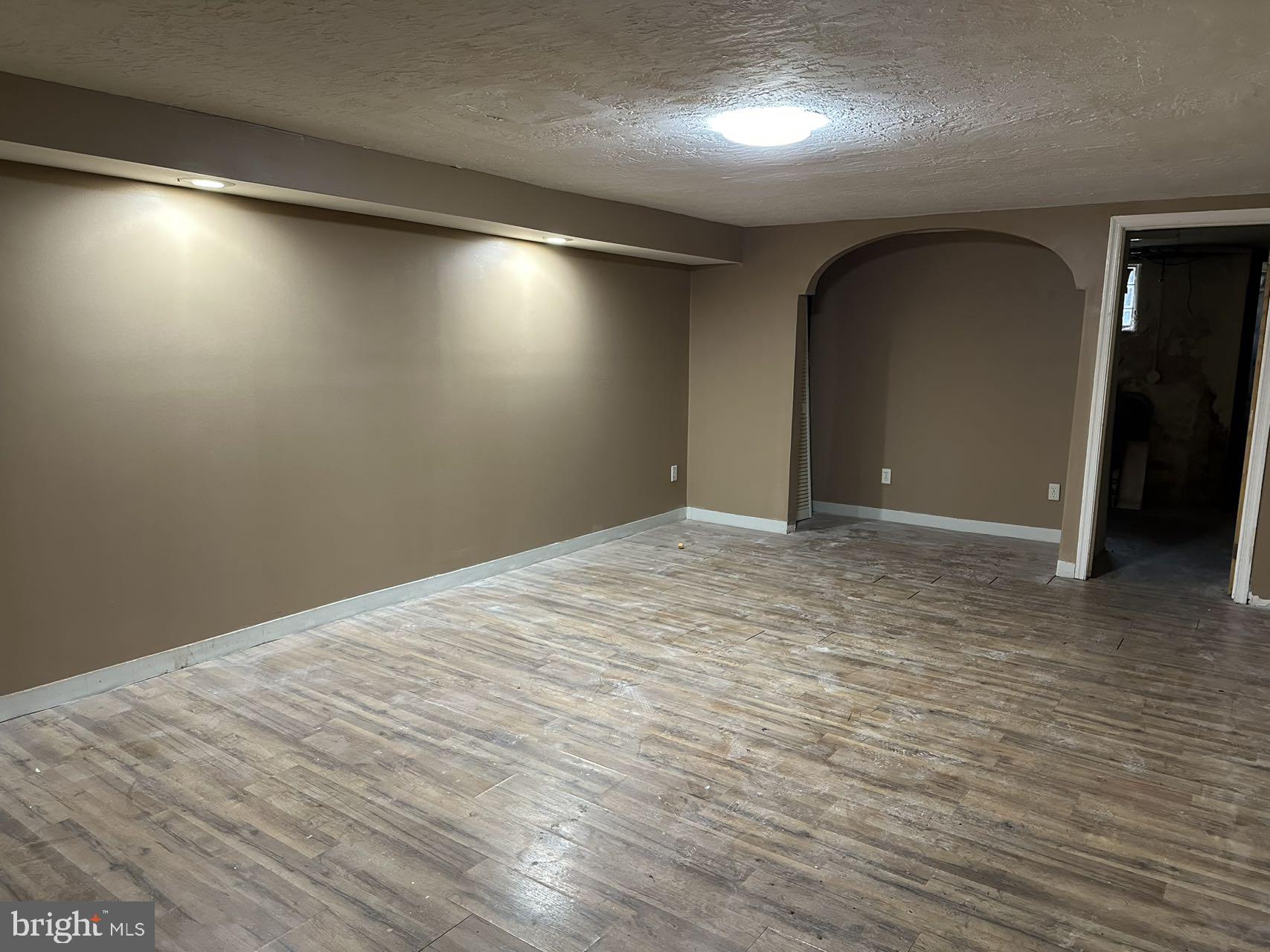 PHILADELPHIA (NORTHEAST) - Residential