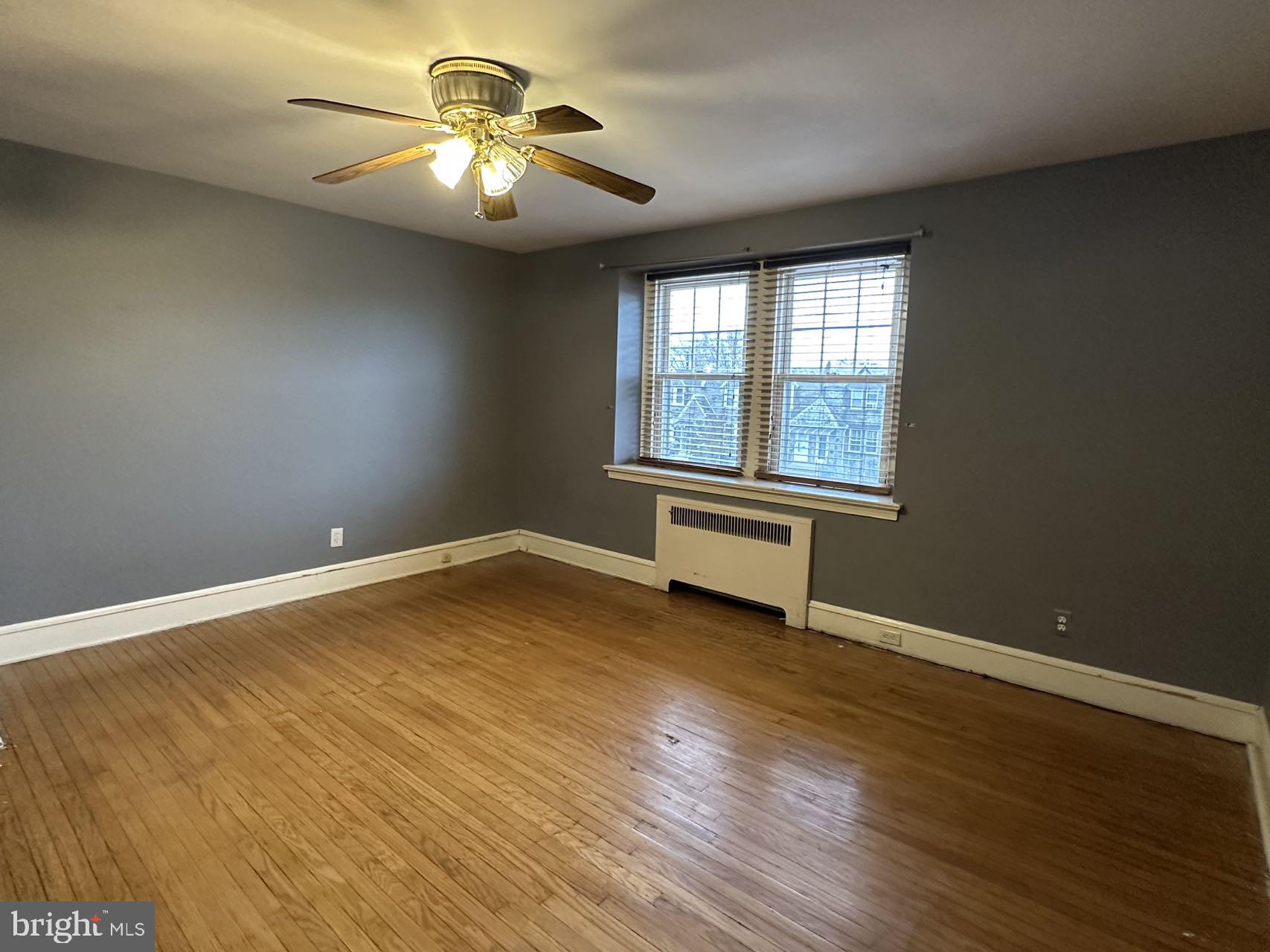 PHILADELPHIA (NORTHEAST) - Residential