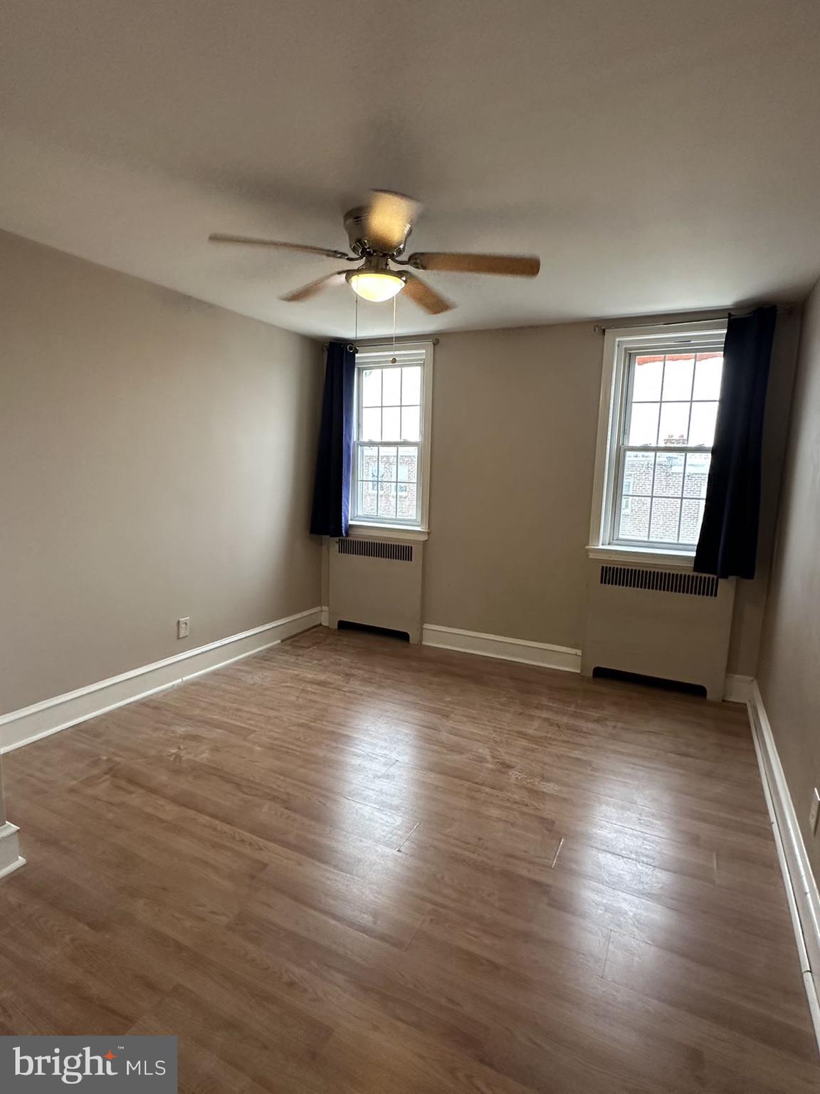 PHILADELPHIA (NORTHEAST) - Residential