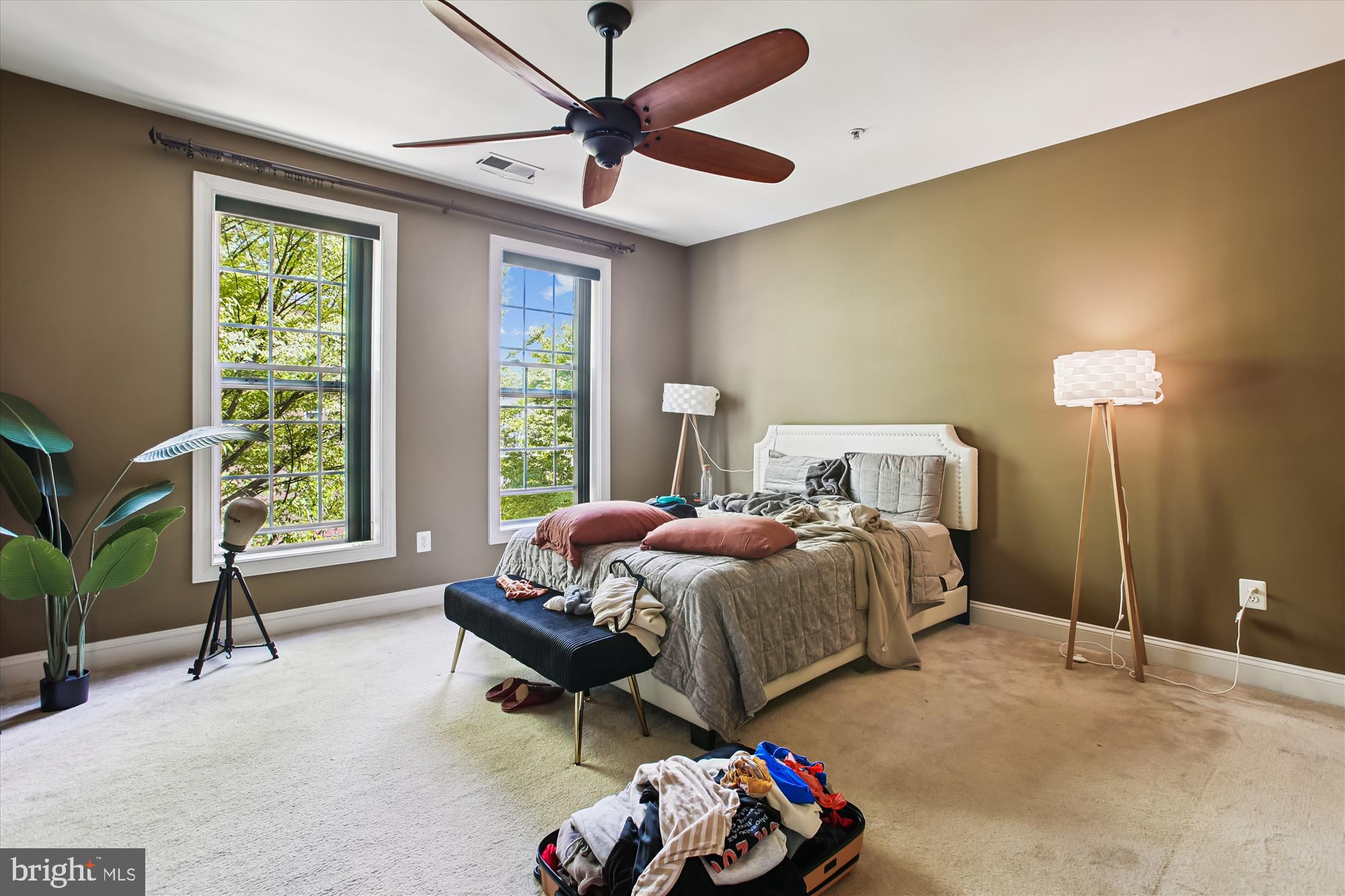 POTOMAC CLUB - Residential Lease