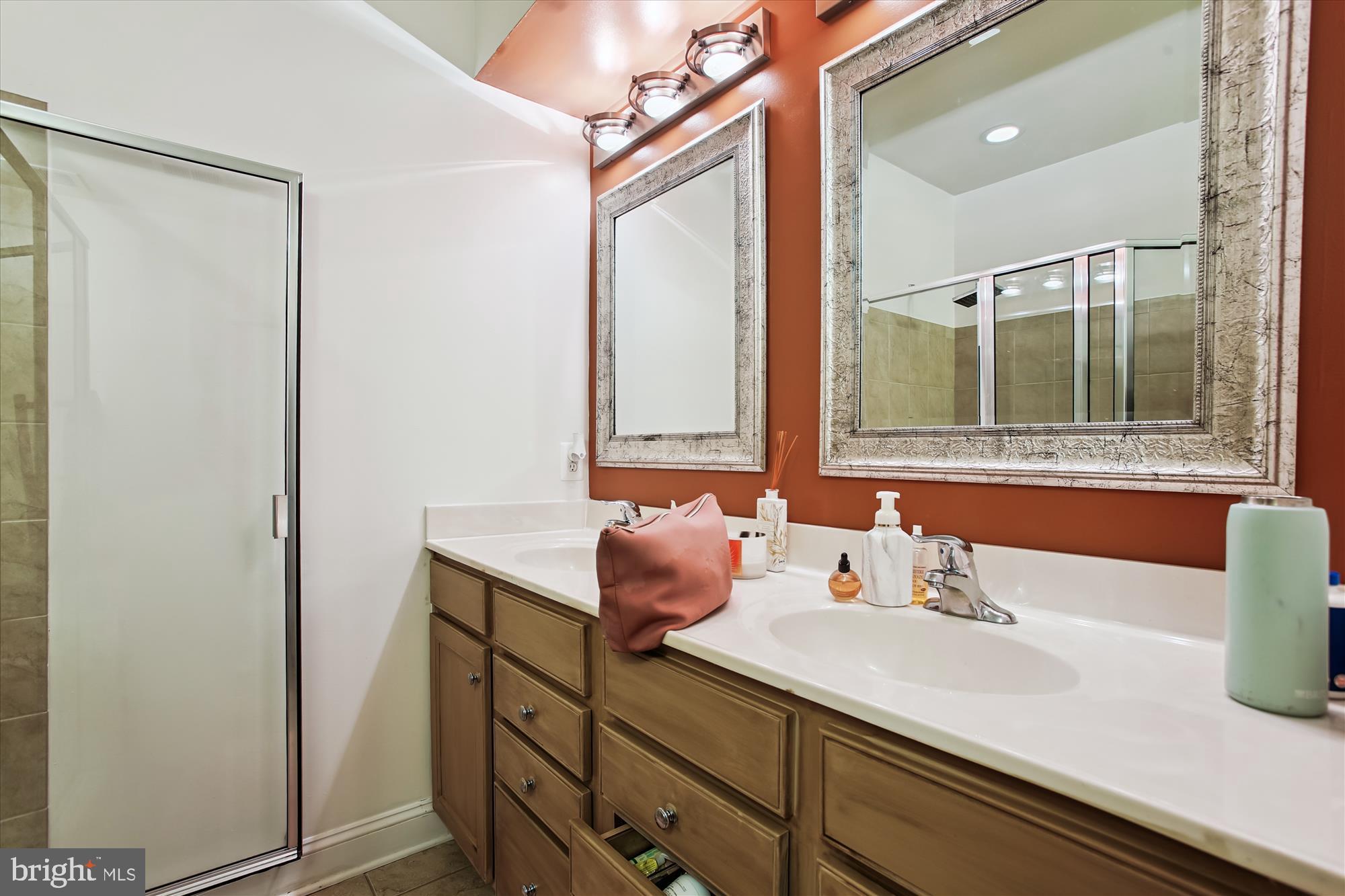 POTOMAC CLUB - Residential Lease