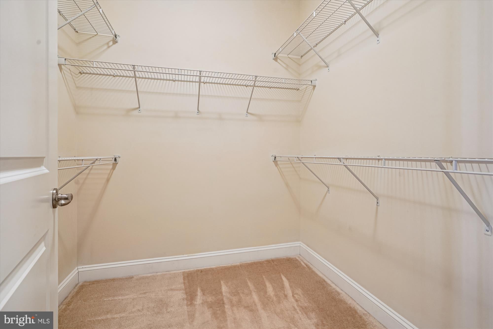 POTOMAC CLUB - Residential Lease